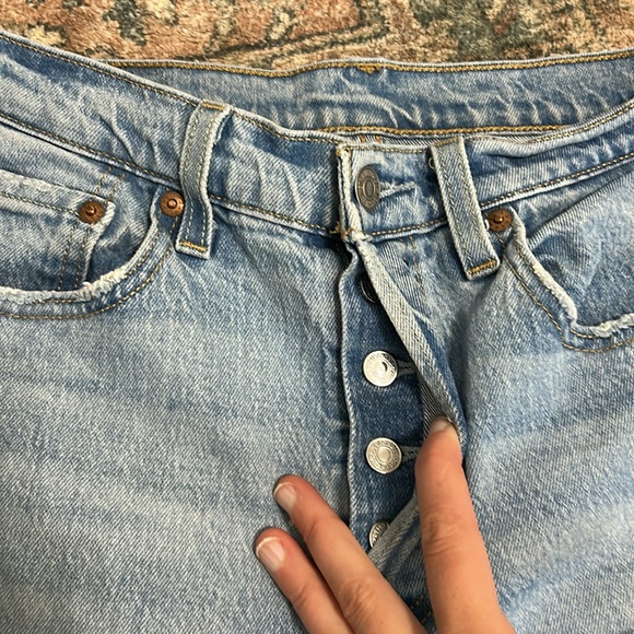 Levi’s - Picture 4 of 7